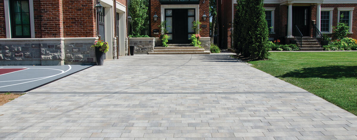 Presidio Champagne by Oaks Landscape Products