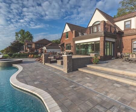 Pool deck and patio using Molina® products from Brampton Brick